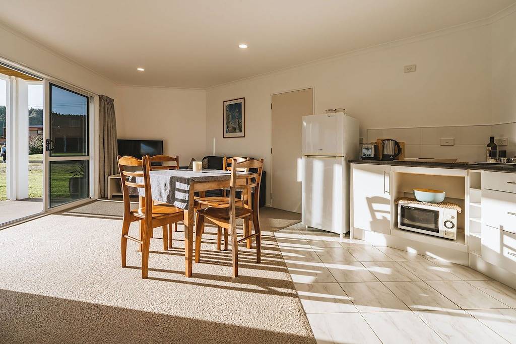 Ganze Wohnung, Beach ā (Apartment) - 100m from Harbour in Whangamata, Waikato