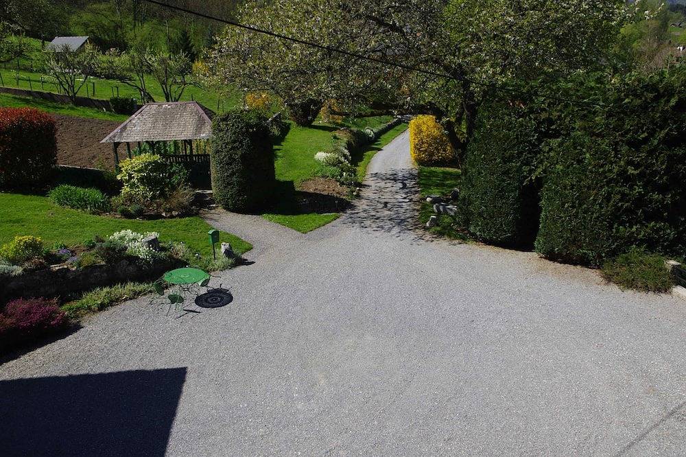 Apartamento entero, Apartamento en mansión, cerca de Annecy in Duingt, Bauges