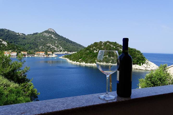 Gîte pour 6 personnes, avec Balcon/Terrasse dans Lastovo