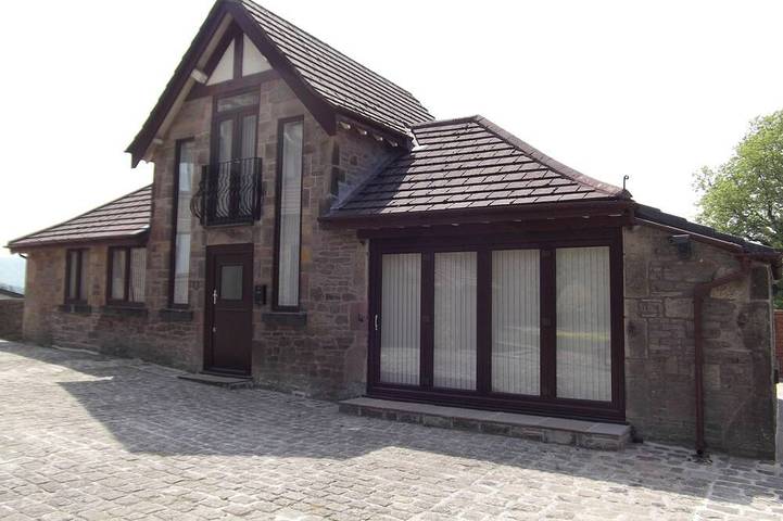 Cottage for 4 people, with garden and sauna as well as hot tub, with pets in Peak District