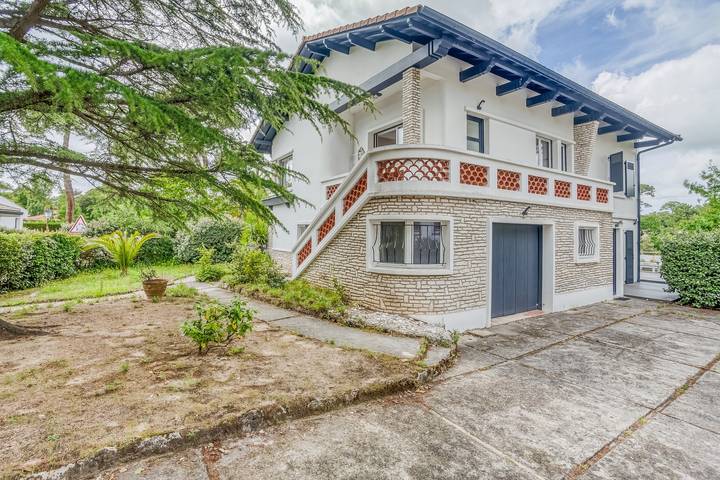 Maison de vacances pour 12 personnes, avec jardin et terrasse à Arcachon