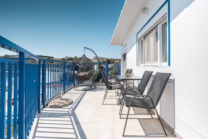 Location de vacances pour 5 personnes, avec balcon et jacuzzi dans Rhodes - 2