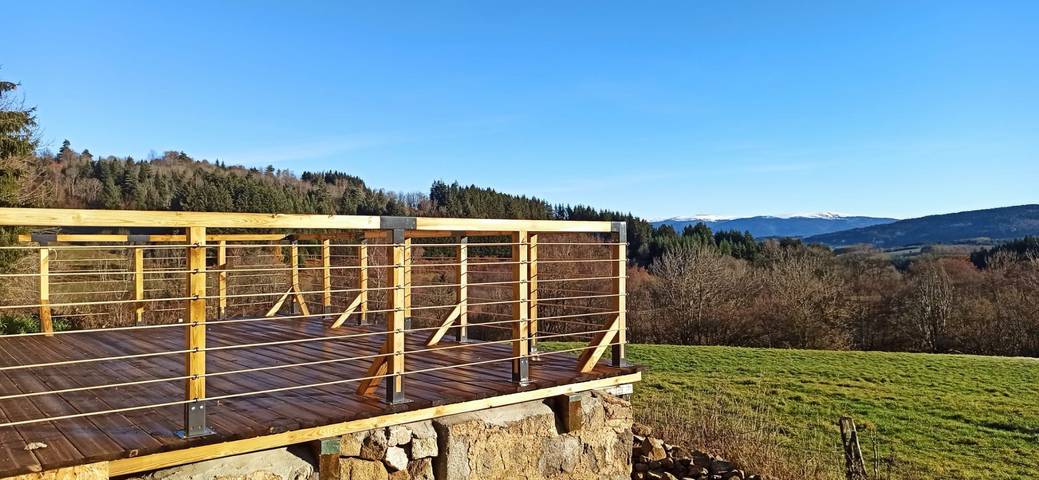 Gîte pour 6 personnes, avec Terrasse et Jardin
