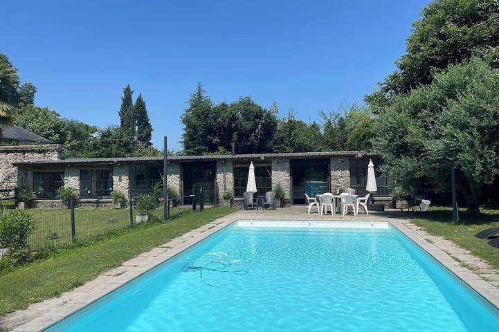 Cottage pour 6 personnes, avec jardin à Assat