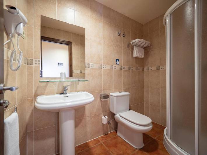 Casa rural con piscina para 2 personas, con Jardín además de Piscina y Vistas en Provincia de Huesca - 3