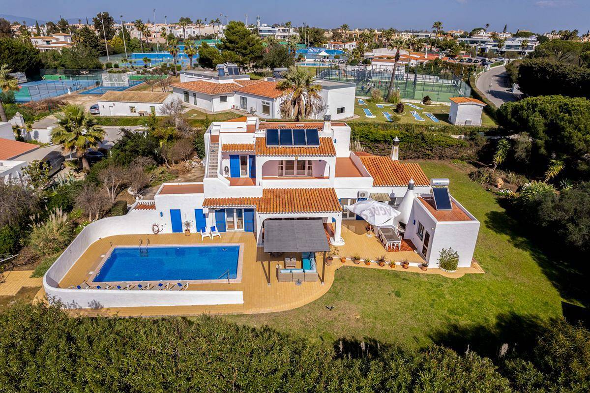 Villa Bemparece in Carvoeiro, Lagoa