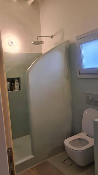 Location de vacances pour 4 personnes, avec vue ainsi que terrasse et jardin dans Kamarès - 4