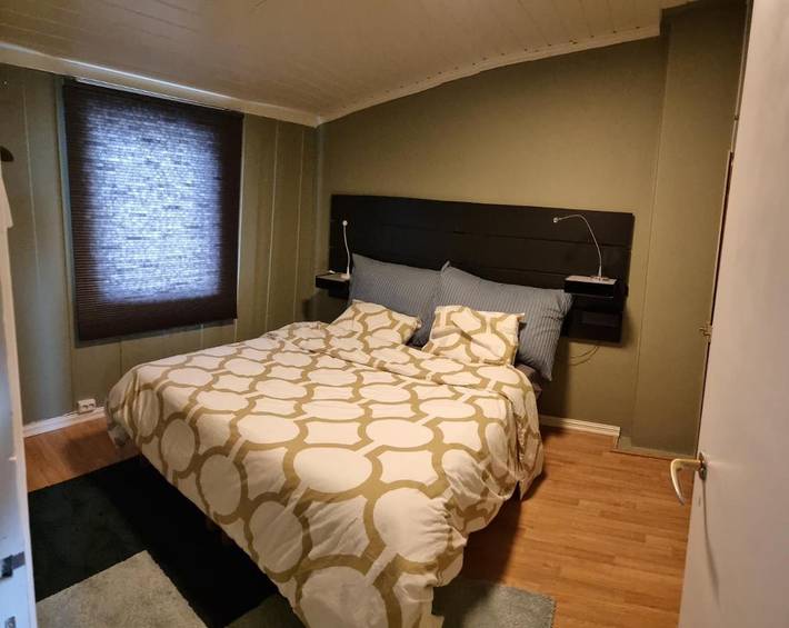Ferienwohnung für 3 Personen, mit Seeblick und Ausblick sowie Terrasse - 1