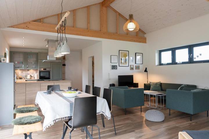 Ferienwohnung für 6 Personen, mit Terrasse und Garten sowie Ausblick in Schmidt