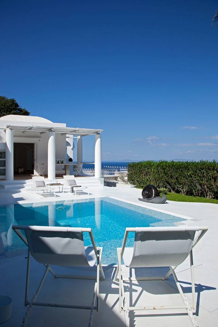 Ferienhaus für 7 Personen, mit Balkon und Whirlpool sowie Terrasse und Garten in Capri - 4