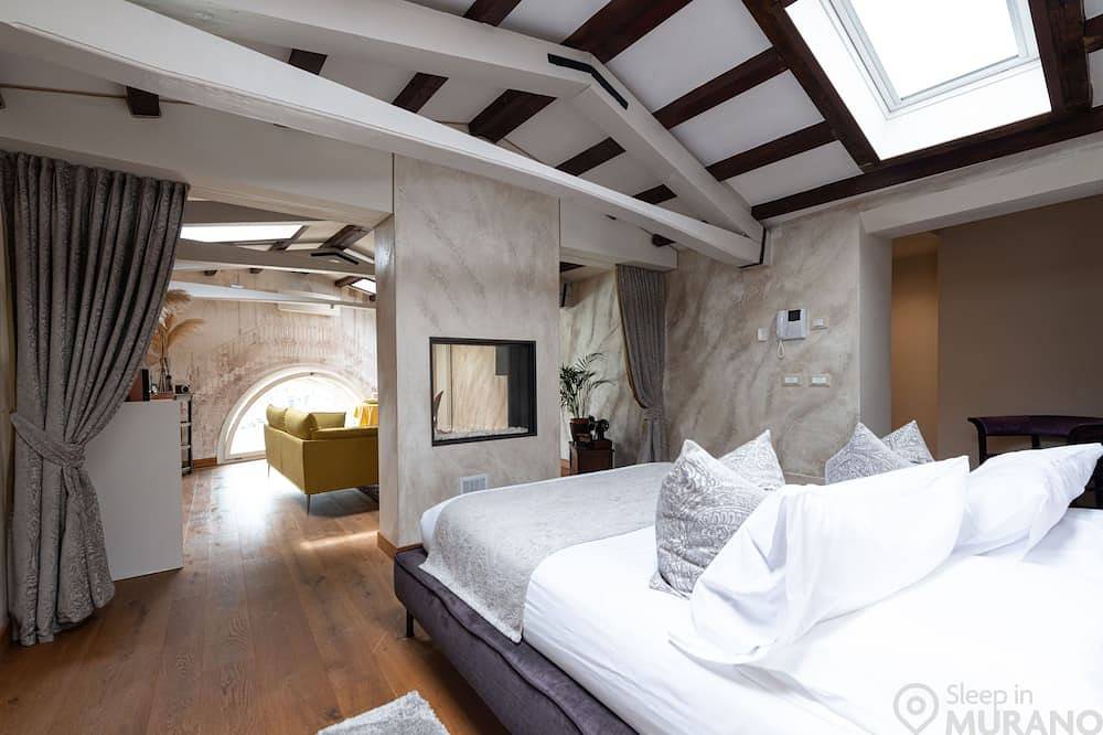 Apartamento entero, Suite Rubino con discreta vista al canal y chimenea in Murano, Provincia de Venezia