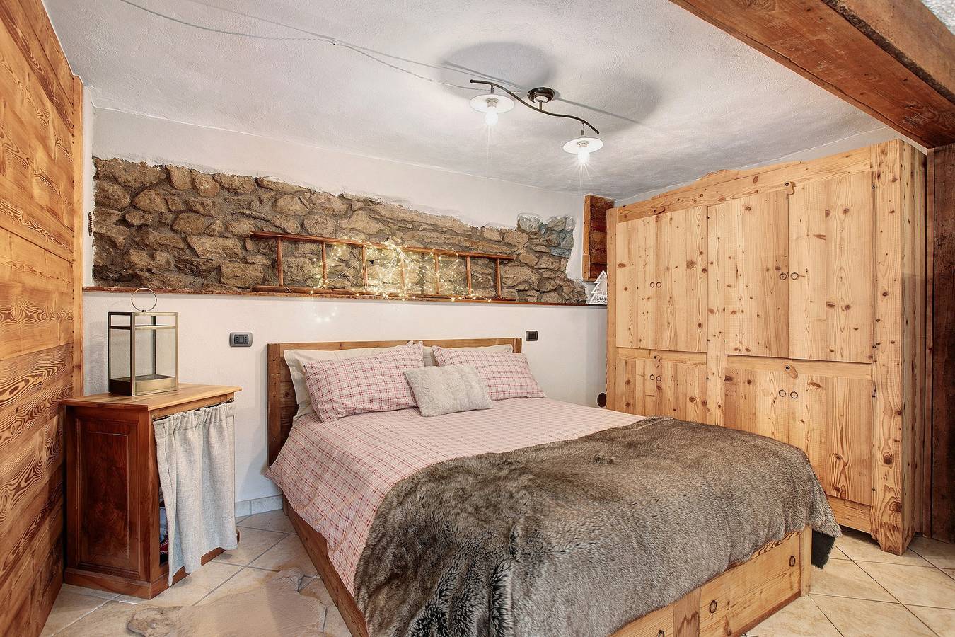Studio entier, Studio 'The Deer House' avec jardin partagé et Wi-Fi in Variney-Chez Roncoz, Comune di Gignod