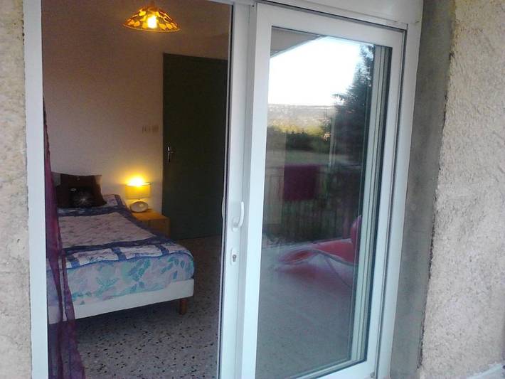 Location de vacances pour 6 personnes, avec jardin à Banon - 4