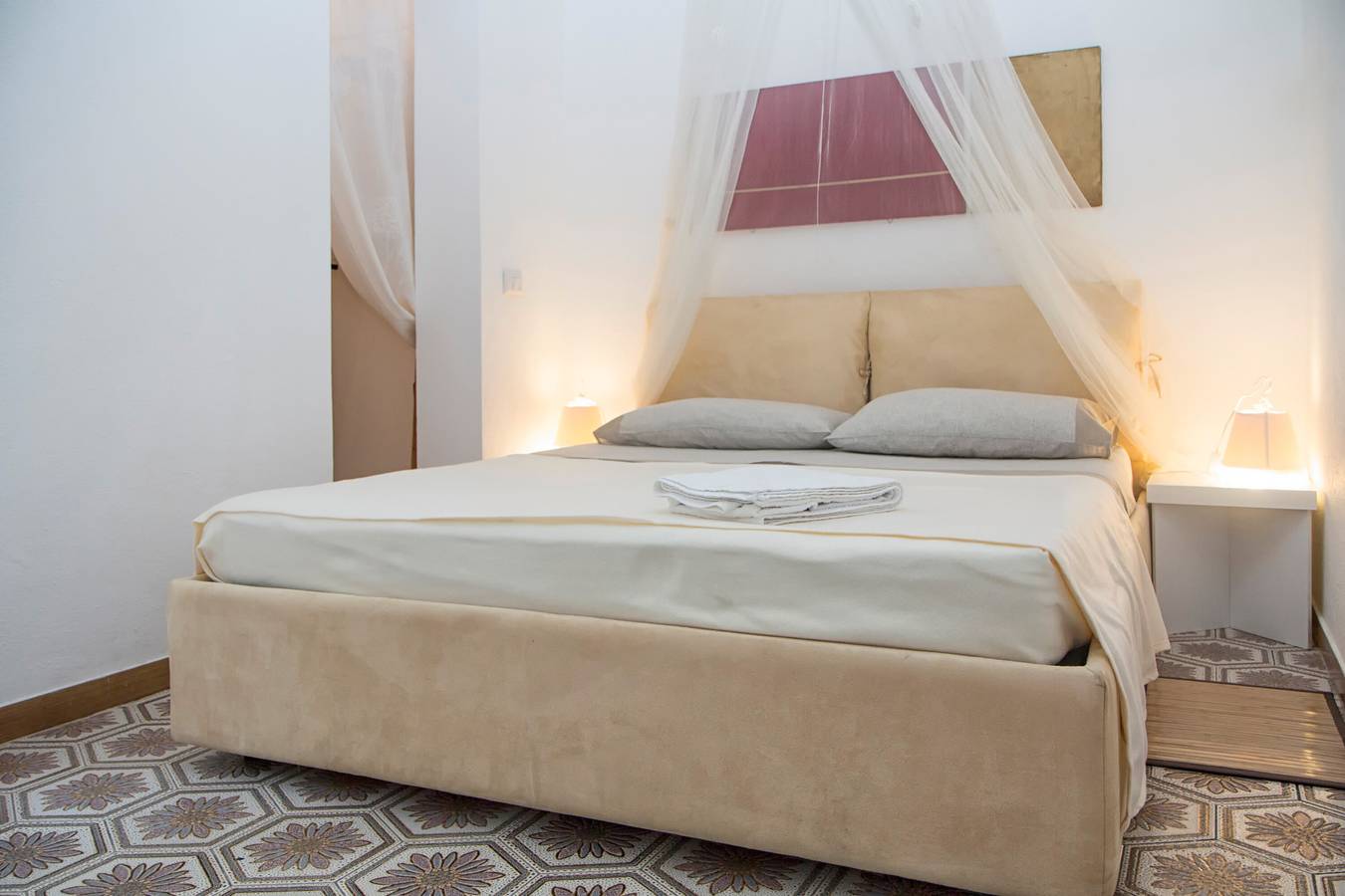 Ferienhaus 'Cala Lupo' mit privater Terrasse, privatem Garten und Klimaanlage in Stintino, Nurra