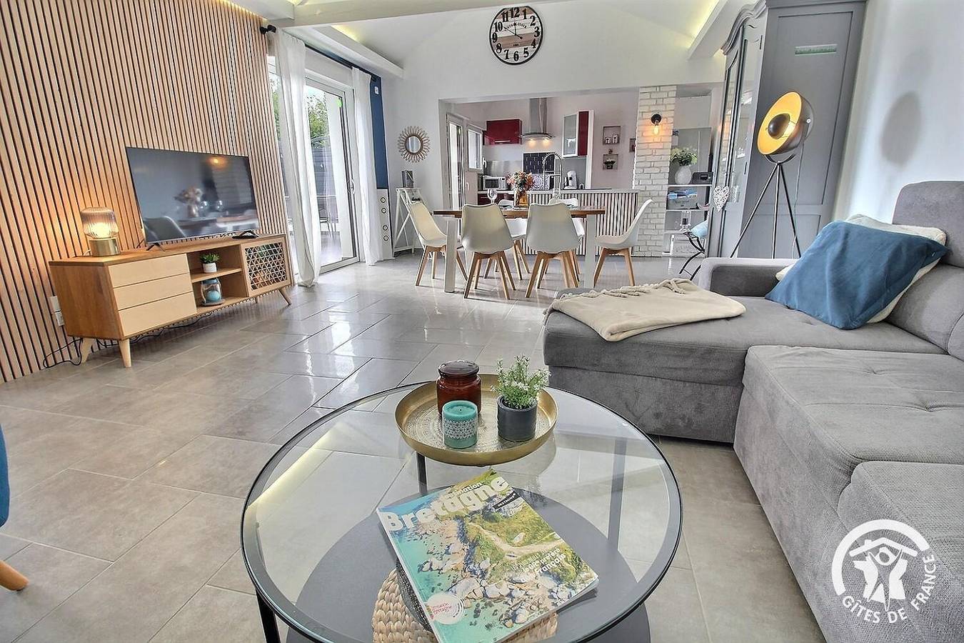 Le clapotis in Étables-sur-Mer, Côte de Goëlo