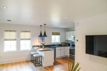 Bed And Breakfasts for 3 Guests in Seagrove Beach, Florida Panhandle, Picture 2