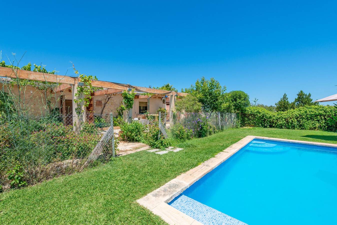 El Reboster (Carboneras) - Gemütliches Landhaus mit privatem Pool und schönem Garten. Wifi gratis in Maria de la Salut, Mallorca Inselmitte