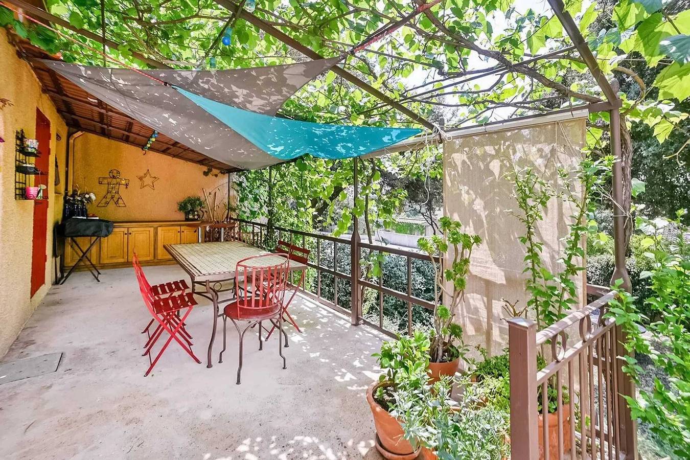 Encantadora Villa en Eyragues con Piscina in Eyragues, Region de Arles