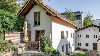 Ferienhaus für 4 Personen, mit Terrasse und Garten sowie Seeblick in Grafenau