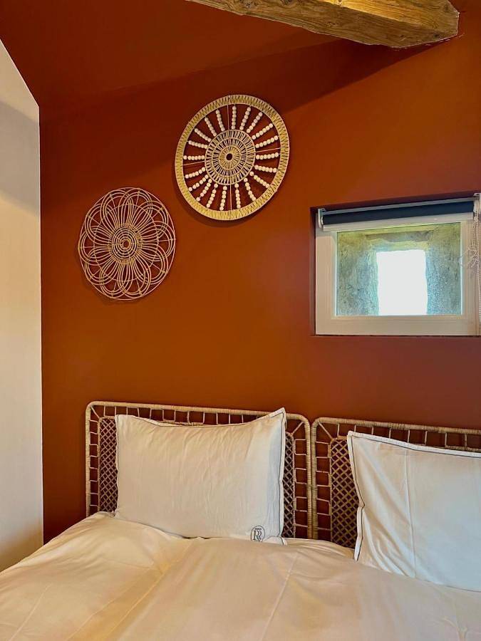 Chambre d’hôte pour 3 personnes, avec piscine et vue dans Tarcenay - 3