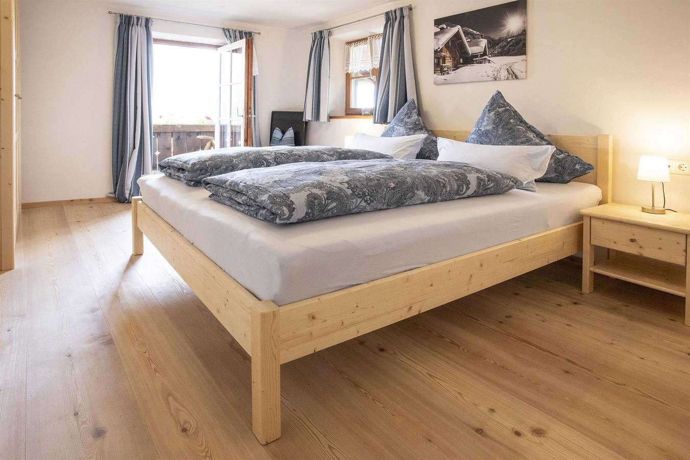 Ganze Ferienwohnung, "Karwendelblick"  Fewo, 2 Schlafräume, Dusche, Wc in Wallgau, Walchensee