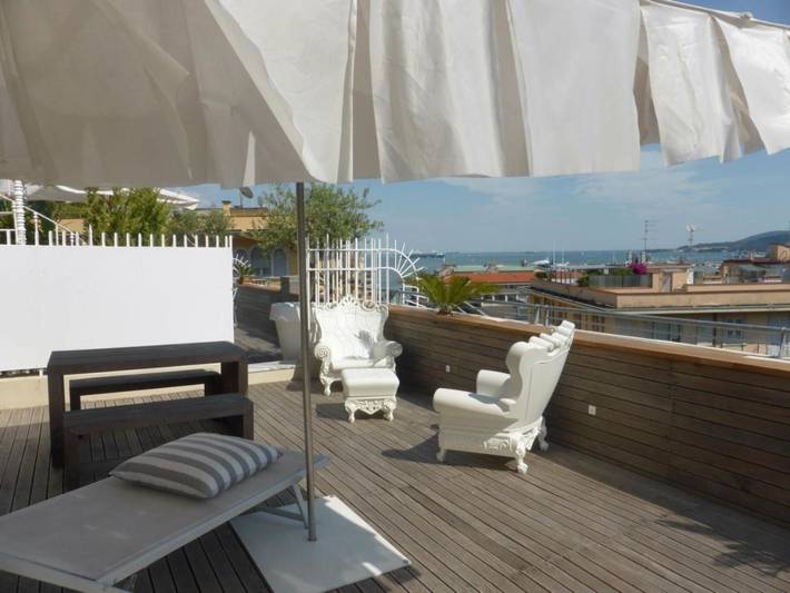 Ferienwohnung für 4 Personen, mit Balkon und Ausblick in La Spezia