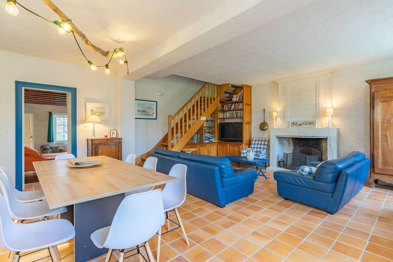 Logis de Chenac, "Cocon Nature" Cottage for up to 7 Guests in Chenac-Saint-Seurin-d'Uzet, Saintes region