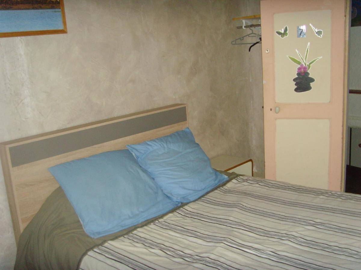 Standard Double Room in Jumeaux, Parc Naturel Régional Livradois-Forez