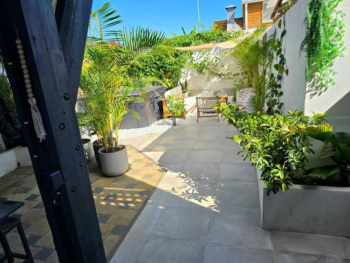 Gîte pour 6 personnes, avec jacuzzi et jardin à L'Étang-Salé - 2