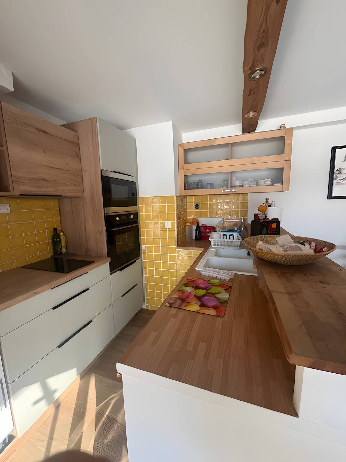 Entire apartment, Apartment 'Les Ratiers' with Mountain View and Shared Garden in Orcières, Écrins National Park