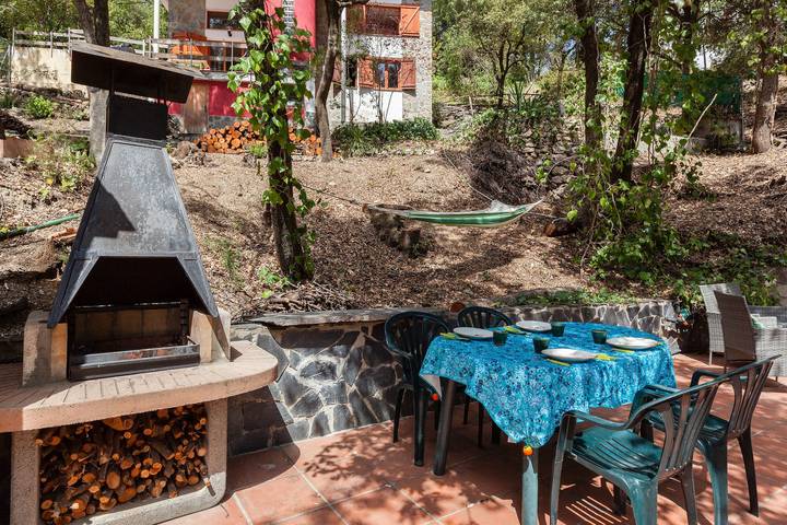 Casa vacanze 'Casa en el Montseny' con piscina privata, vista montagna e giardino in Sant Pere de Vilamajor, Barcellona entroterra