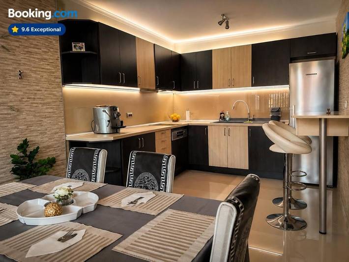 Gîte pour 7 personnes, avec Balcon ainsi que Terrasse et Vue dans Veliko Tarnovo - 4
