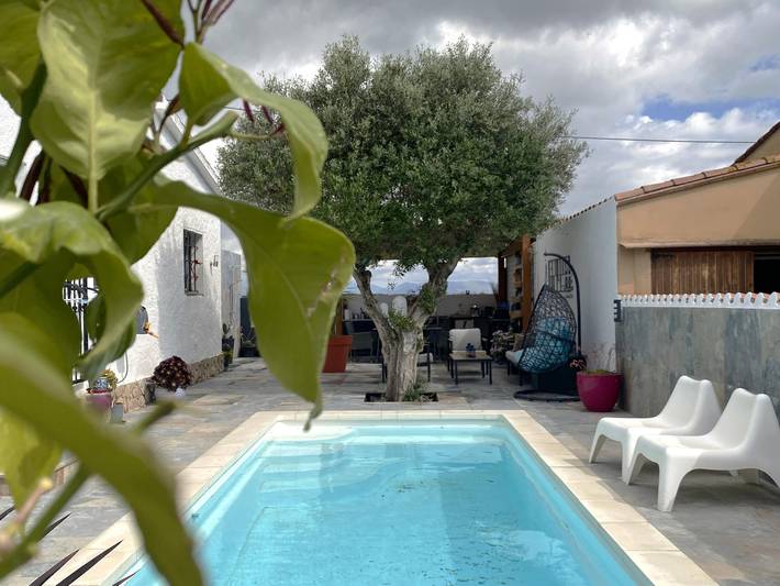 Casa rural para 6 personas, con Jardín en Vilamacolum - 2