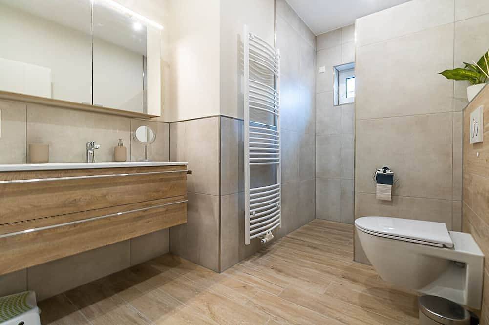 Ferienhaus für 6 Gäste mit Sauna, Kamin und Seeblick in Walchum in Walchum, Emsland