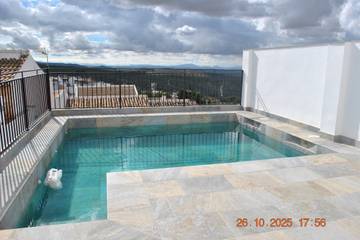 Casa rural para 8 personas, con balcón en Rute