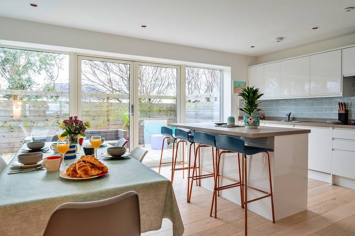 Holiday rental for 7 people, with garden in Newquay