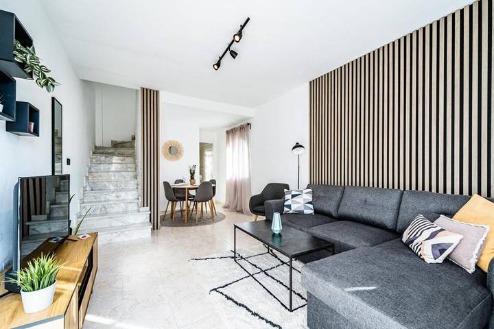 Apartamento para 6 personas, con Balcón y Terraza además de Jardín y Piscina en La Florida