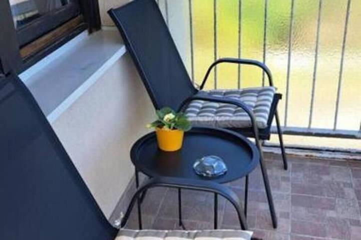 Ganze Wohnung, Self-check in 1-bedroom apartment with balcony in charming Vinkovci in Vinkovci, Vukovar-Srijem