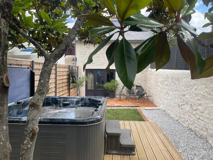 Maison de vacances pour 4 personnes, avec jacuzzi et jardin