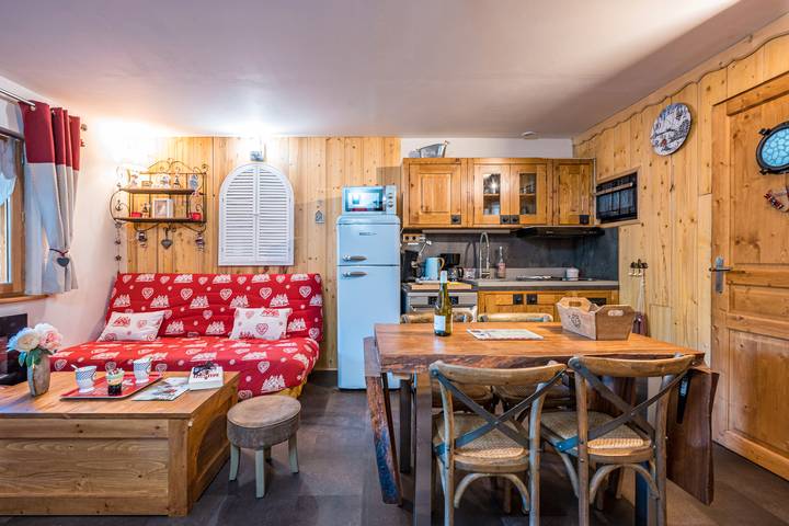 Chalet pour 8 personnes, avec jardin, animaux acceptés dans Valfréjus - 2