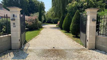 Chambre d’hôte pour 2 personnes, avec piscine ainsi que jacuzzi et jardin à Bergerac