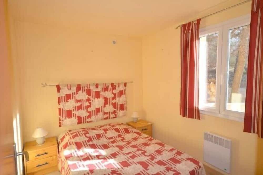 Ganze Wohnung, \"Thyme\" Haus T3 / Seeblick / 200m Strände in Bauduen, Brignoles Region