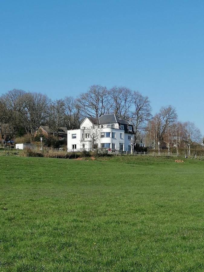 La Roseraie in Stavelot, Région de Liège