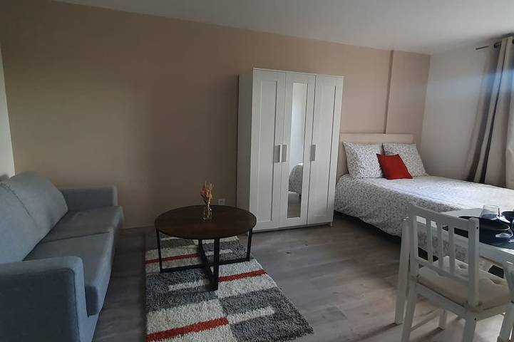 Gîte pour 3 personnes, avec jacuzzi à Houilles - 2