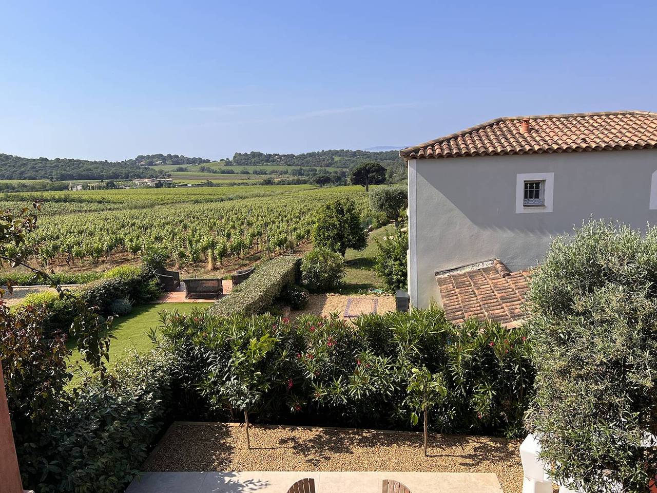 Maison rénovée avec jardin et climatisation, proche vignes in La Croix-Valmer, Parc national de Port-Cros