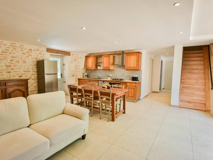 Location de vacances pour 4 personnes, avec Terrasse ainsi que Jardin et Piscine à Montcabrier - 3