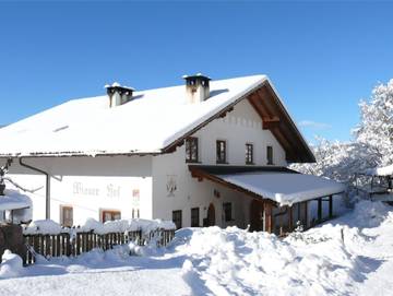 Bauernhof für 3 Personen, mit Garten und Ausblick sowie Balkon in den Dolomiten
