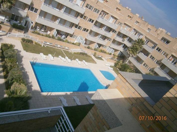 Ferienwohnung für 3 Personen, mit Balkon und Terrasse sowie Garten und Pool