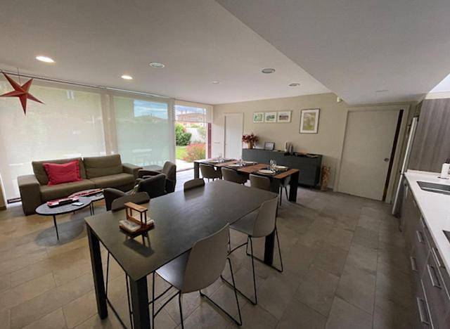 Maison de campagne pour 8 personnes, avec vue et jardin à Navata