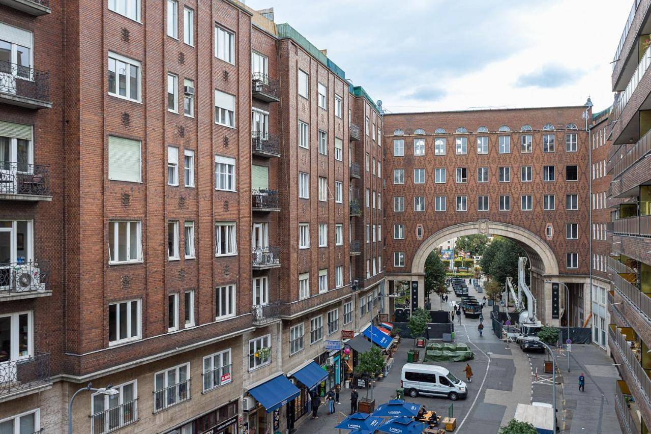 Geheel appartement, Europe Heart Apartment for 9 in Boedapest, Danube-Ipoly National Park